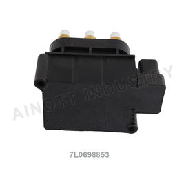 Audi Q7 OEM 7L0698853 4L0698007 7P0698014 97035815302の空気修理用キットのための黒い空気ポンプ弁