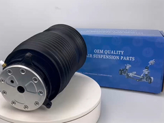 メルセデス・ベンツW205Cクラス 後ろ左 2015-2021/W205Cクラス 後ろ右 2015-2021