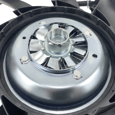 レーンジャーローバー LR012644 LR112860のための効率的な12Vプラスチック自動車エンジン冷却システム扇風機