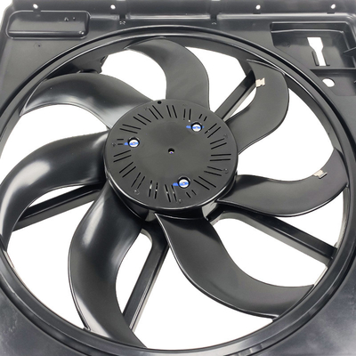 Oem 68143894AB と ISO TS15949 認証のユニバーサルエンジンカー冷却扇