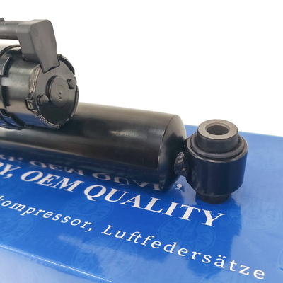 メルセデス・ベンツ C205 衝撃吸収器 鋼鉄のゴムと部品番号 A2053208630 A2053208530