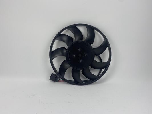 8W0959455 8W0959455AB 8W0121003D アウディ A6 A7 A8 A8L Q7 Q8用 自動車用電装部品 ラジエーターファン