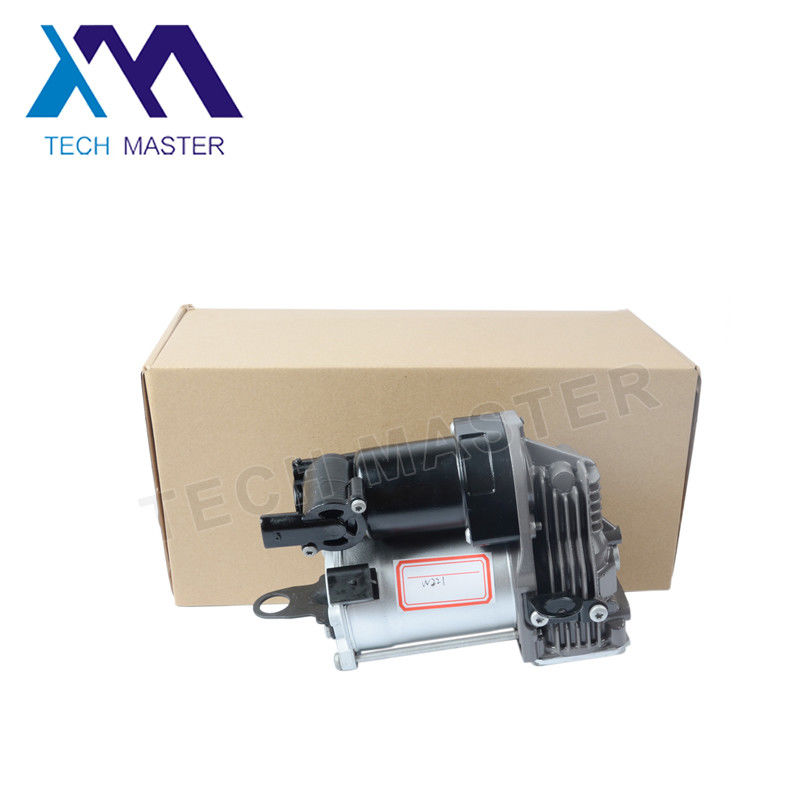 2213201704 W221 Sのクラスのための2213201604台の車の空気圧縮機ポンプ保証12か月の