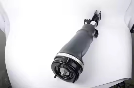 MK III L322 LR012886 LR032563用のADSショックアブソーサーのための上級気圧式懸垂ストラット